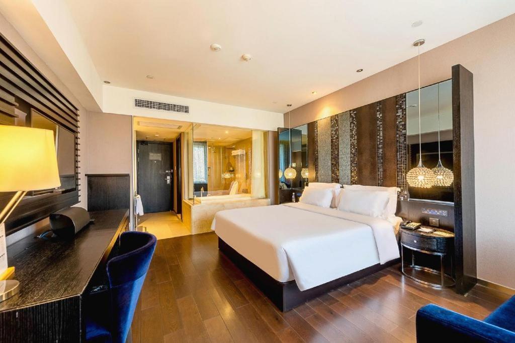 Crystal Orange Hotel Guangzhou Taojin Branch Экстерьер фото